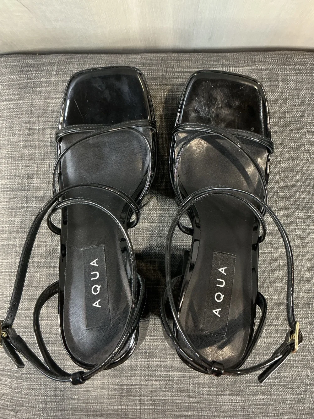 Aqua brand style